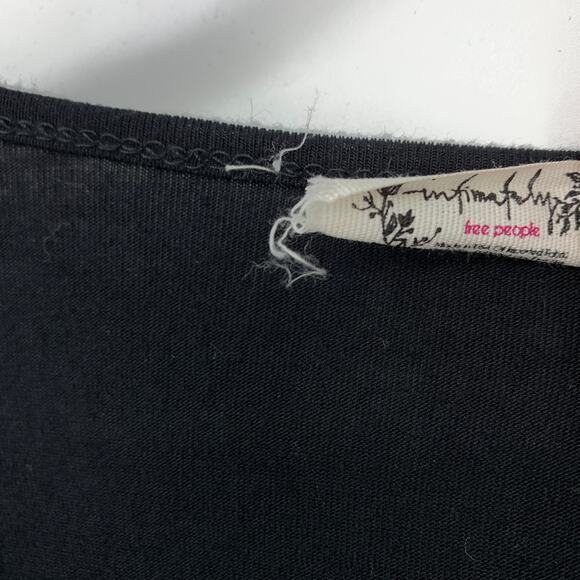 Intimately Free People Cap Sleeve Bodysuit Womens Size Large Black V-Neck - Picture 3 of 7